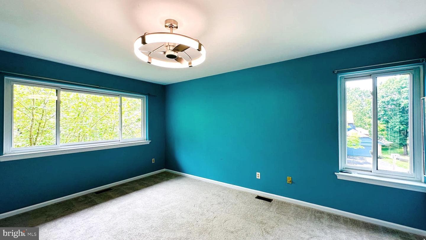 13 Painters Lane photo 37