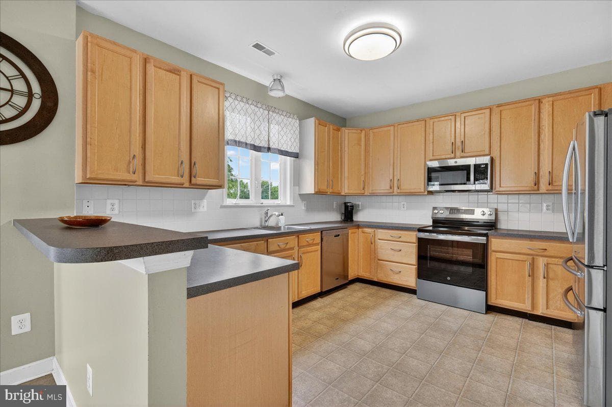 218 Stauffer Road photo 13