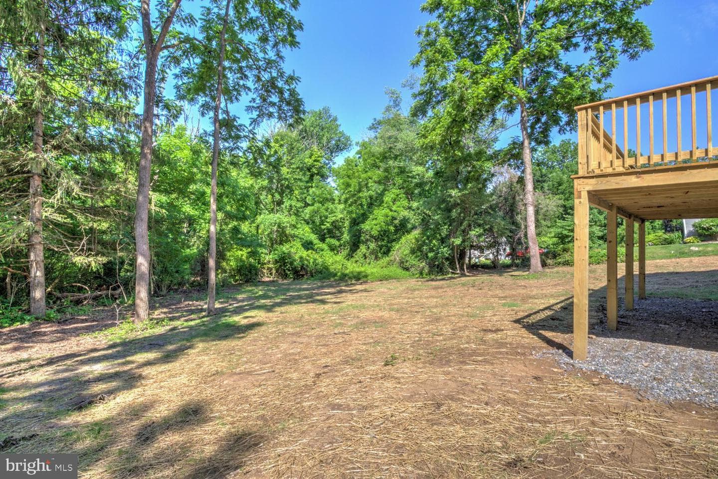 782 N Creek Road photo 3