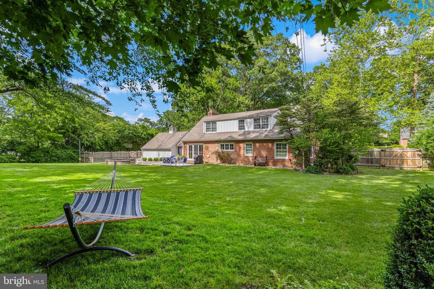 574 Timber Lane photo 6