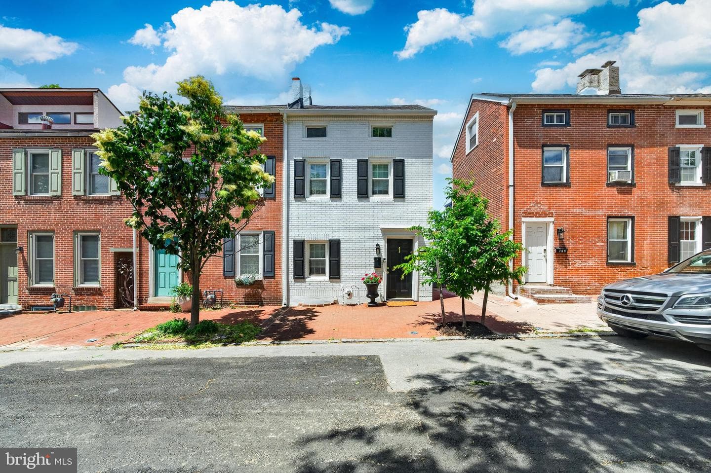 129 W Union Street photo 2