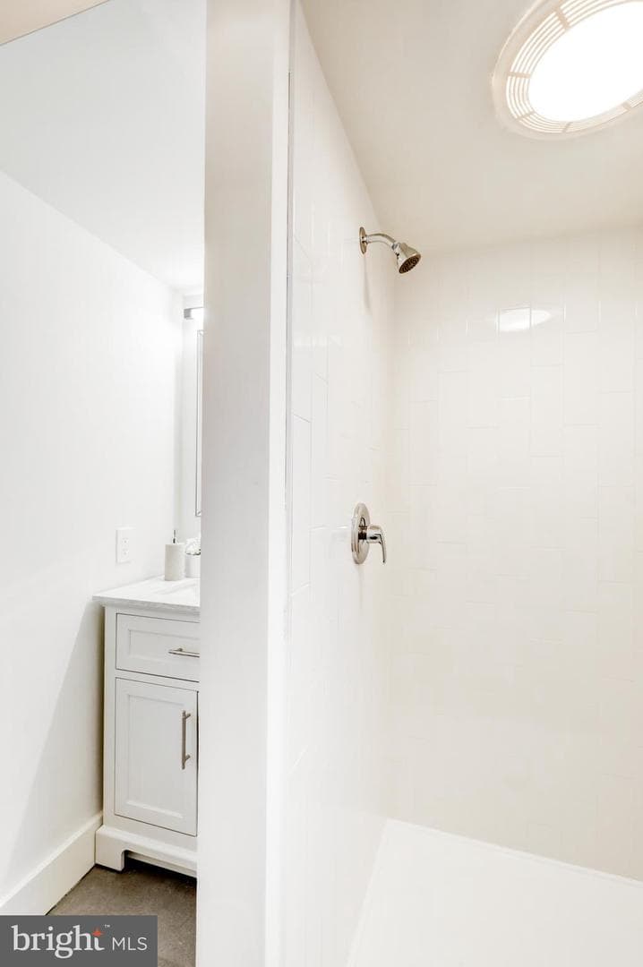 904 S Chester Road photo 25