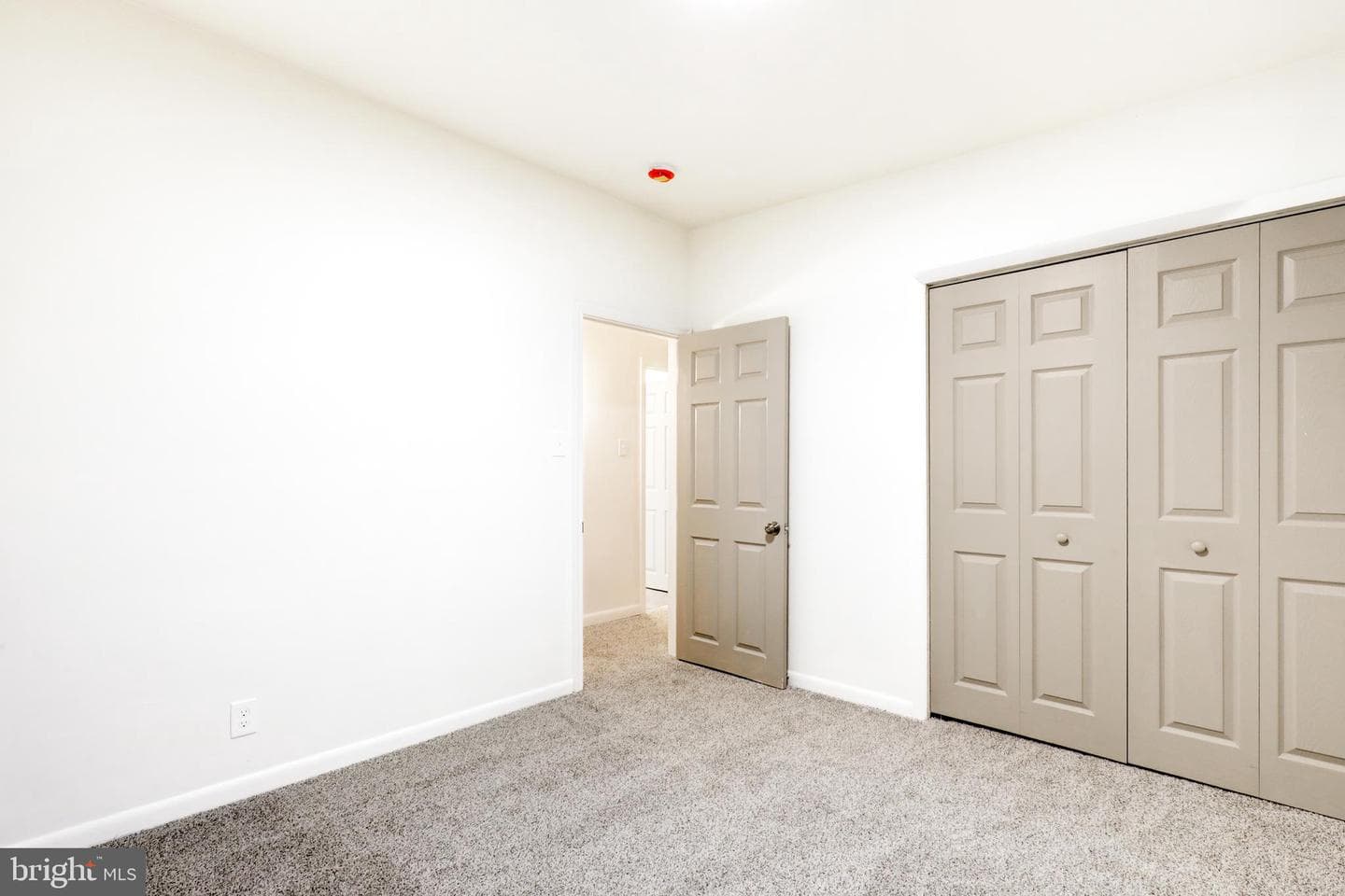 904 S Chester Road photo 30