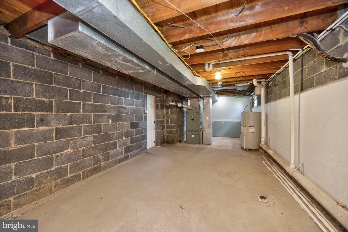 545 Dorothy Lane photo 29