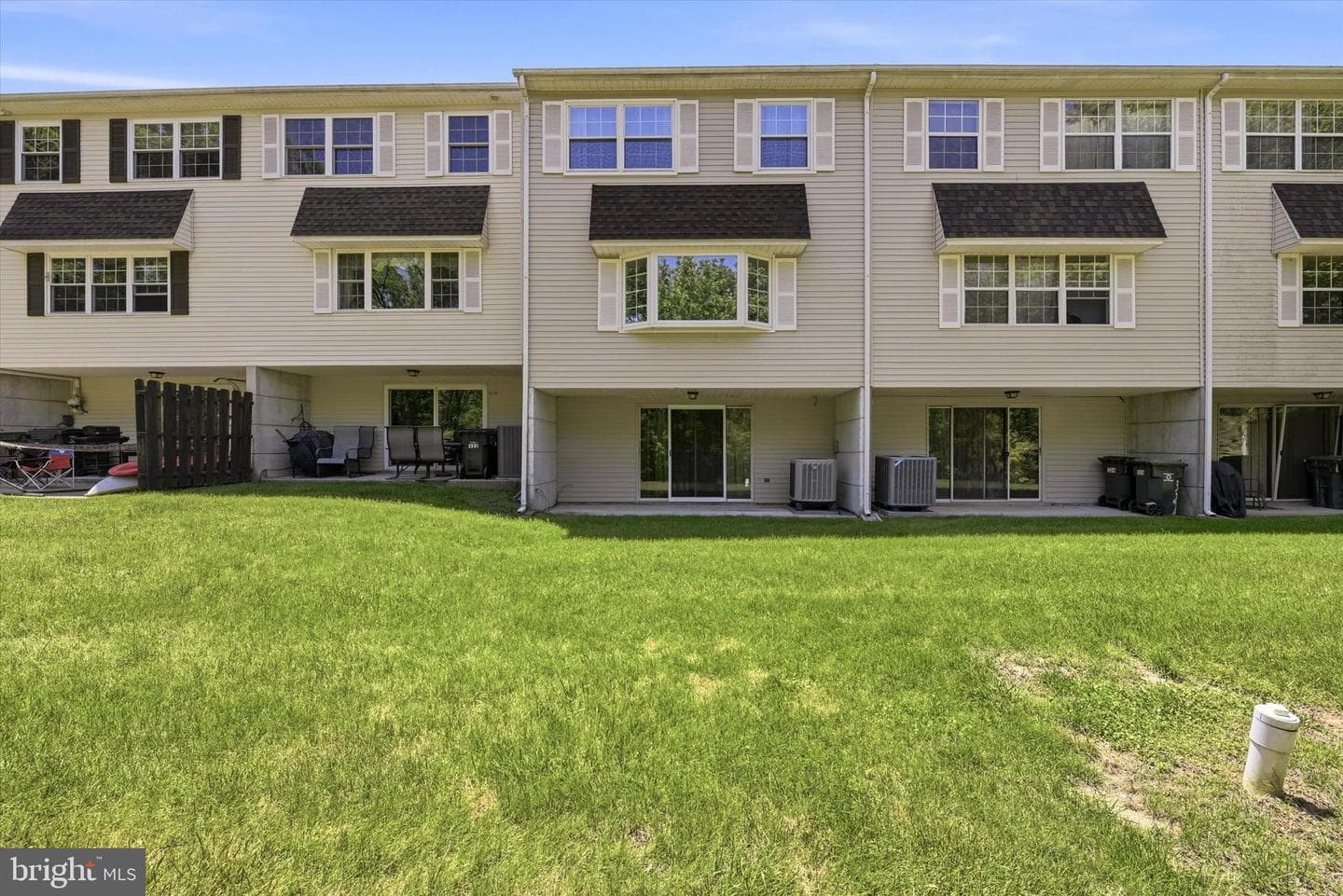 324 Carlyn Court photo 48
