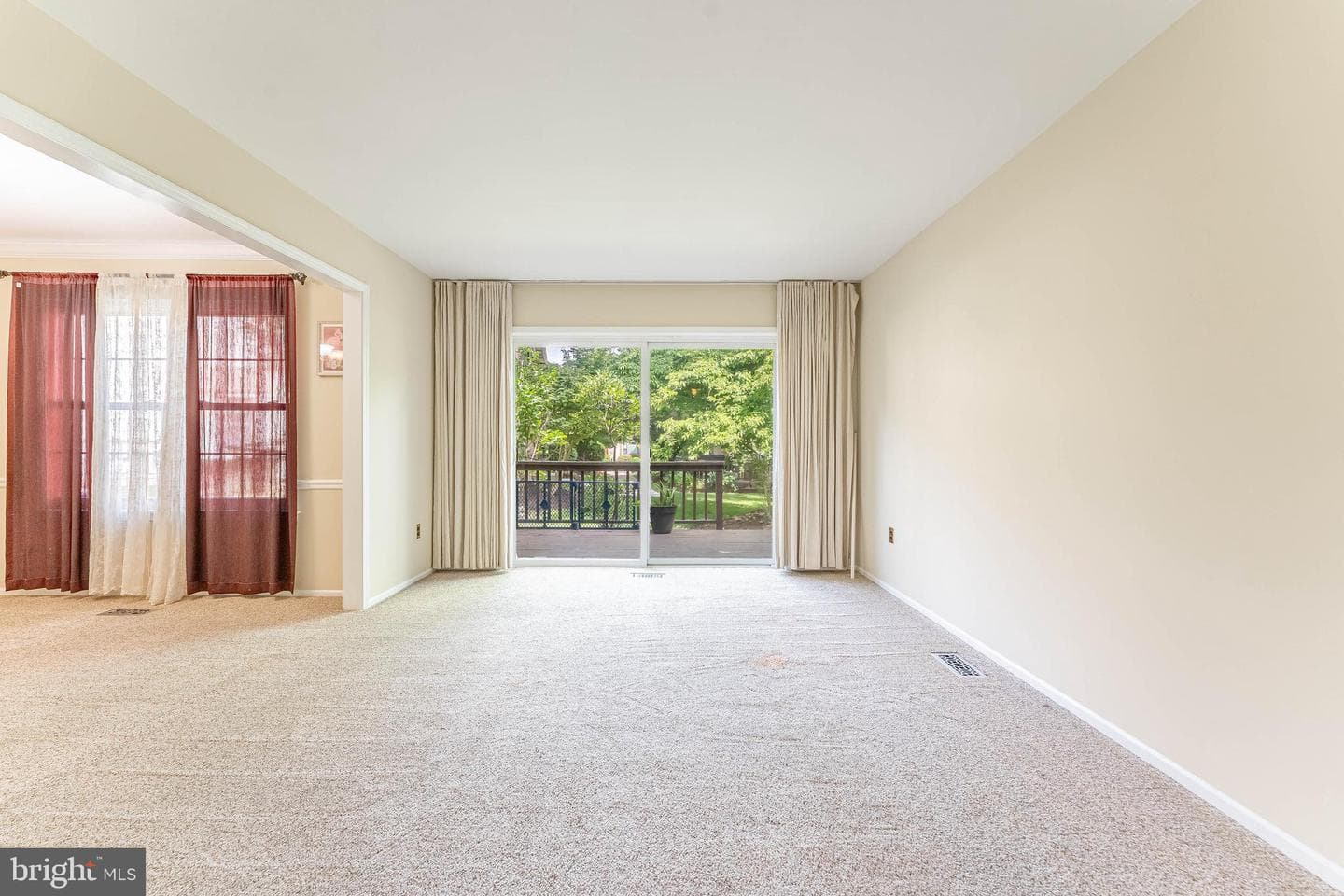 11 Chateau Circle photo 14