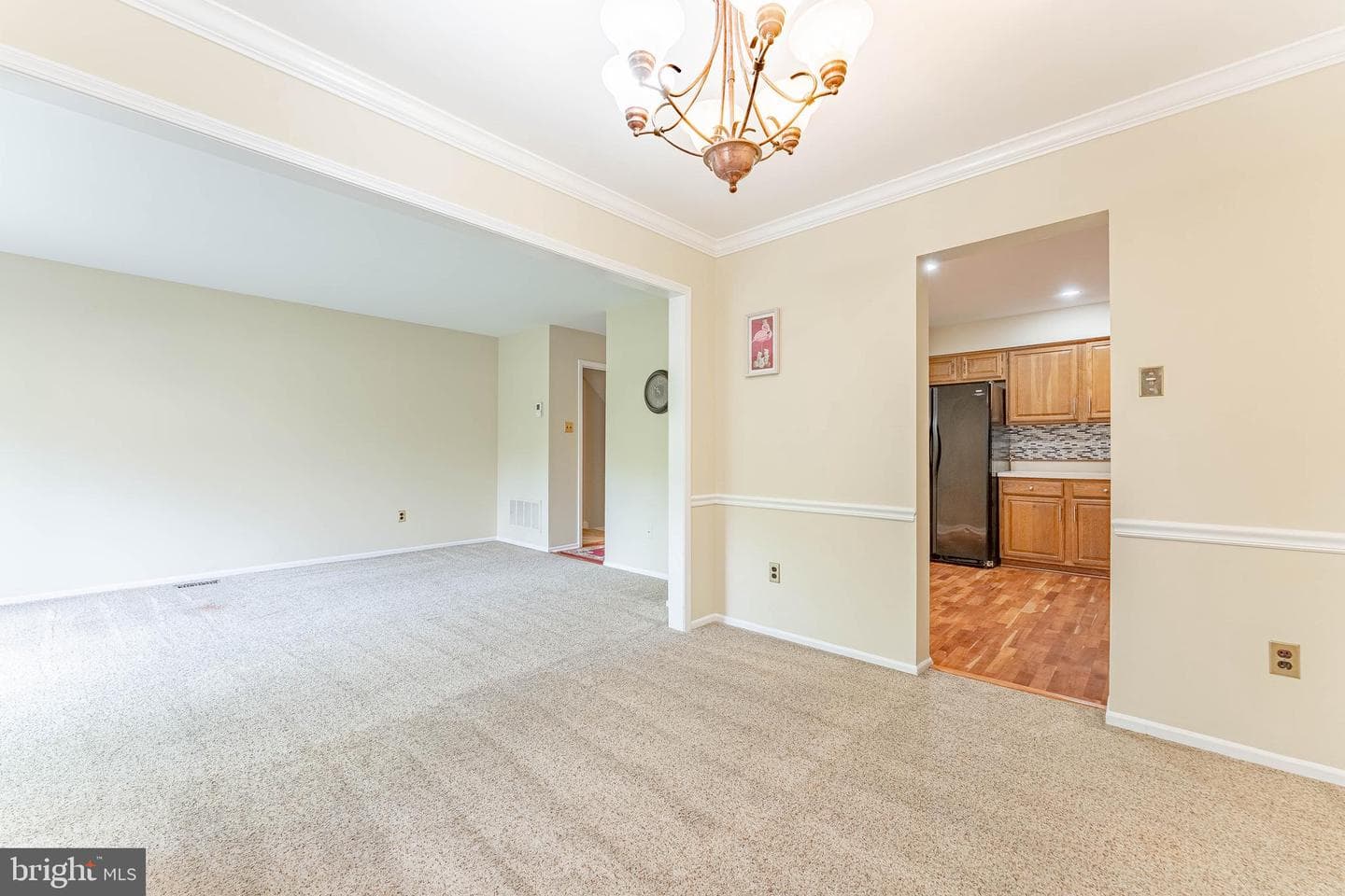 11 Chateau Circle photo 19
