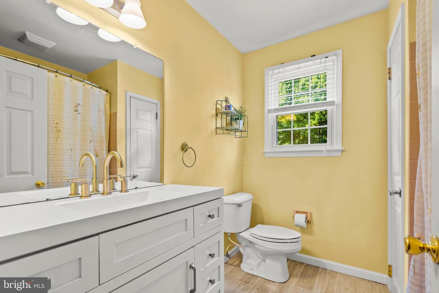 1109 Edward Lane photo 38