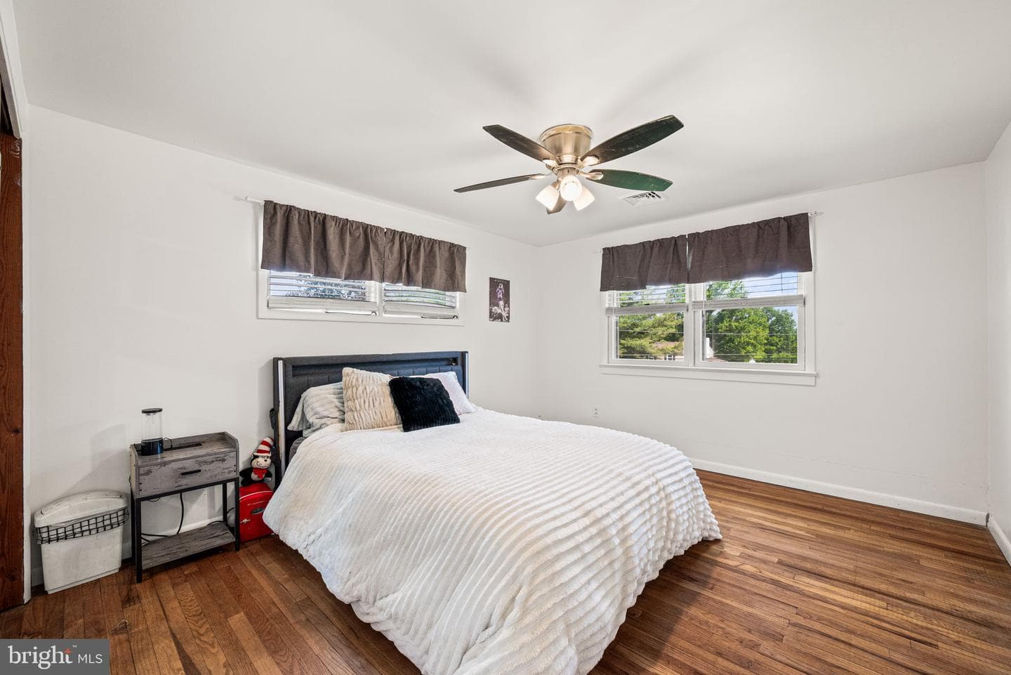 1068 Ebelhare Road photo 11