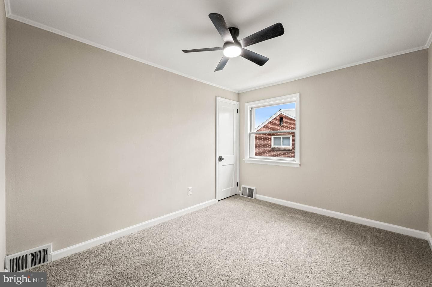 1024 W Bridge Street photo 20