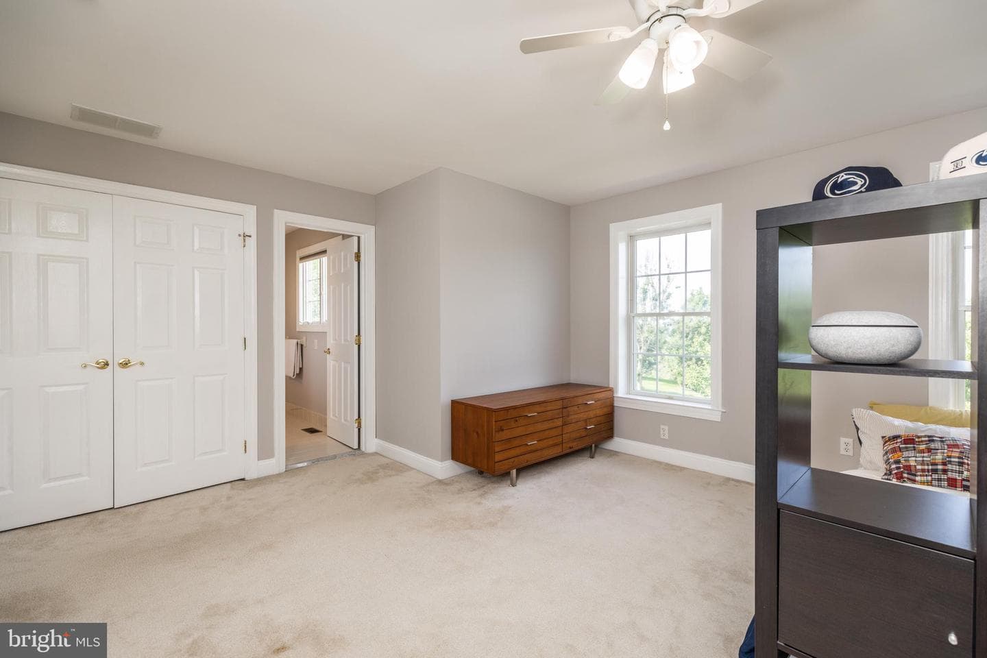 14 Maentel Drive photo 31