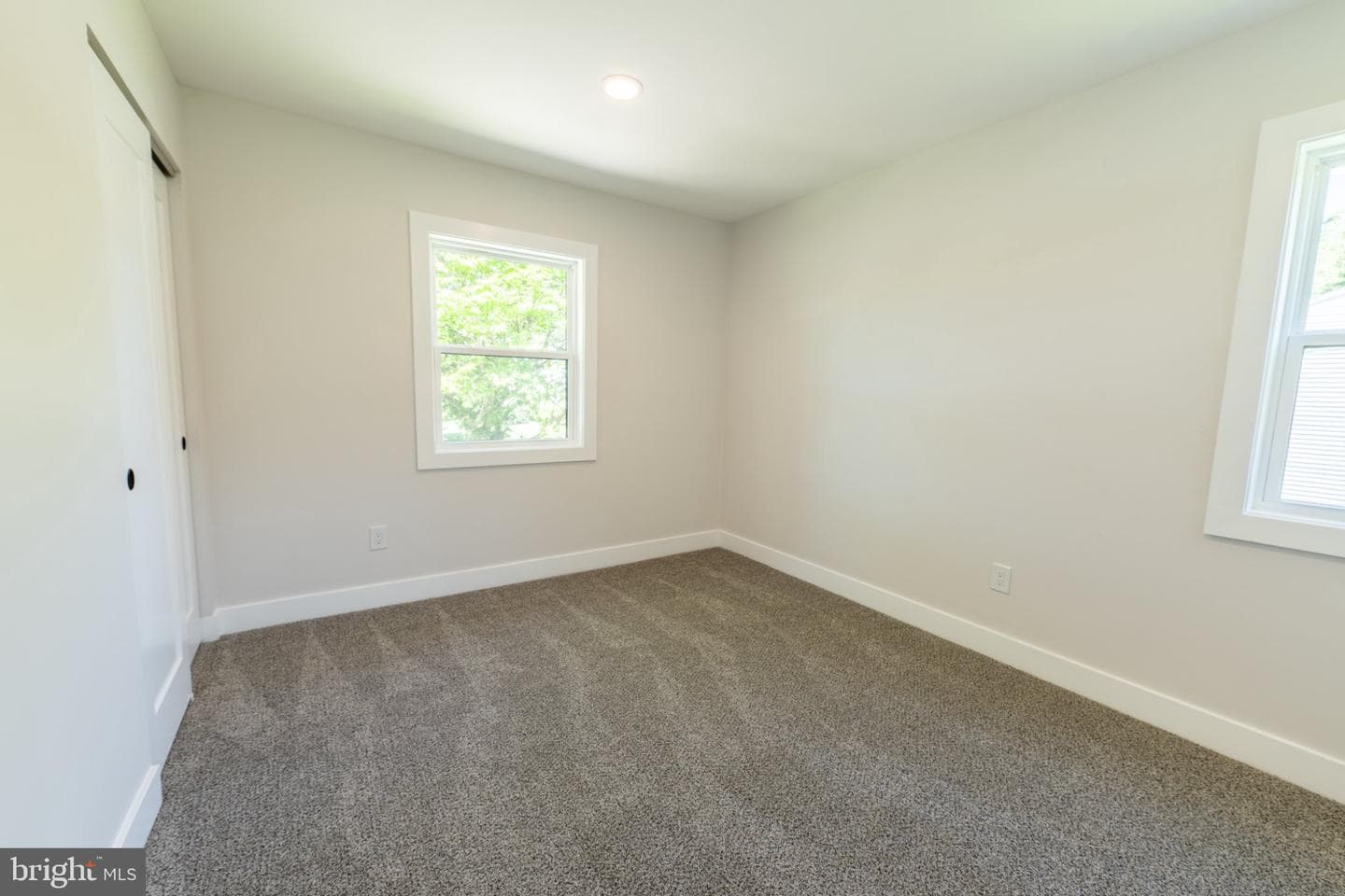 1005 Ericsson Drive photo 22