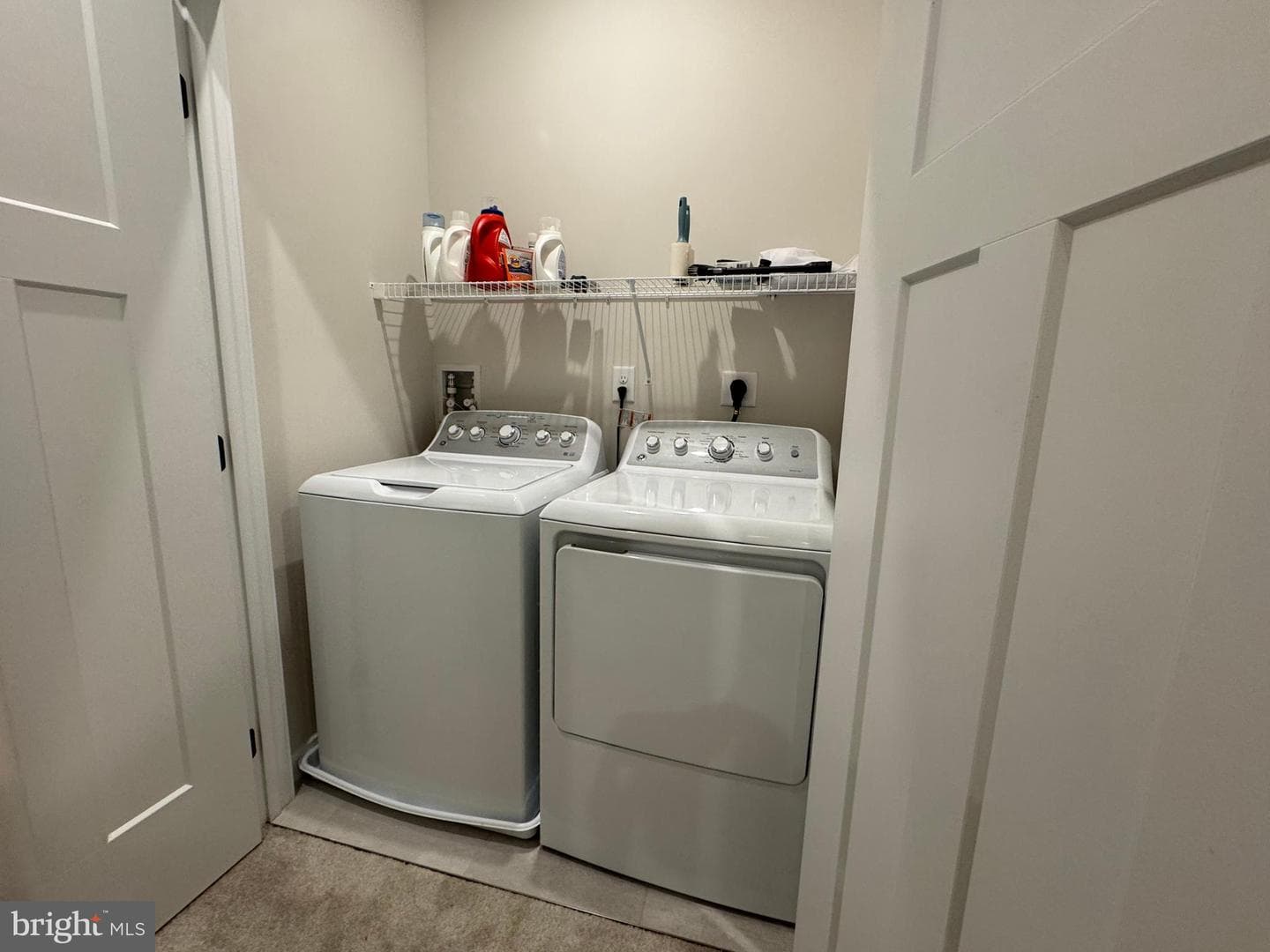 100 Arcadia Way photo 27