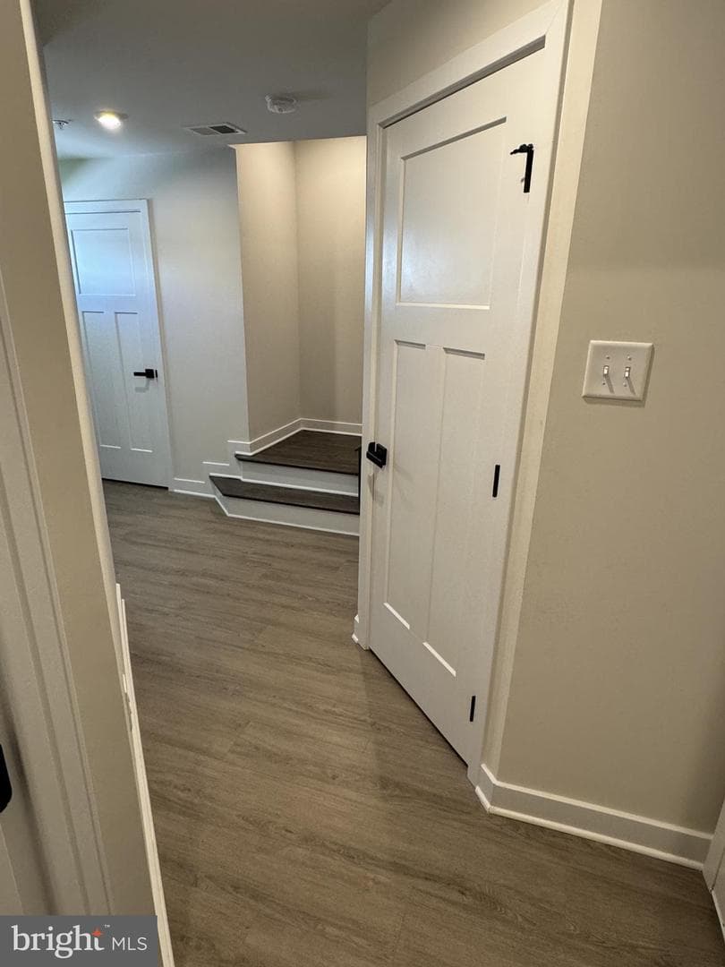 100 Arcadia Way photo 9