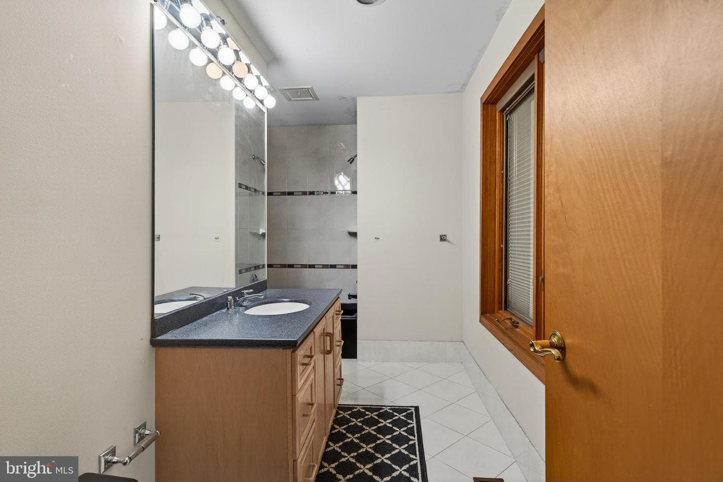 195 William Penn Boulevard photo 39