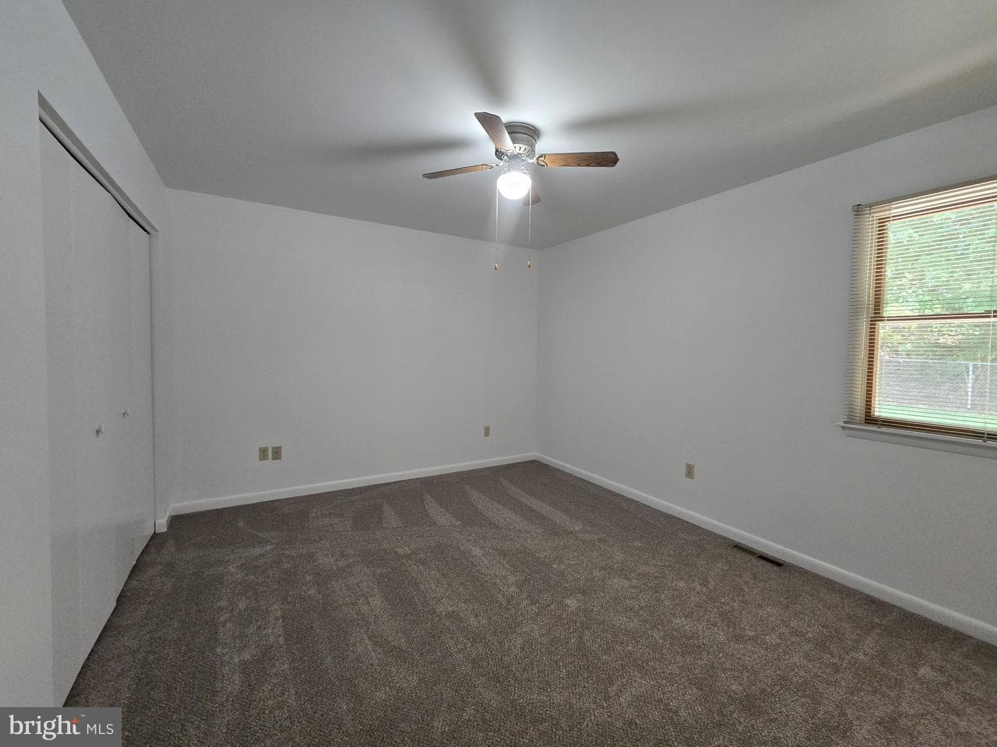 901 Charles Street photo 10
