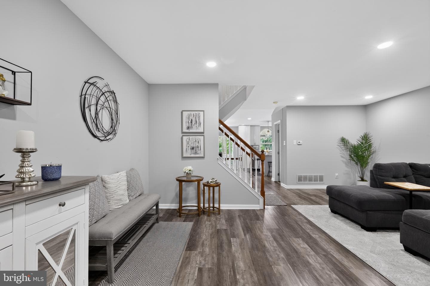 2402 Mallard Lane photo 3