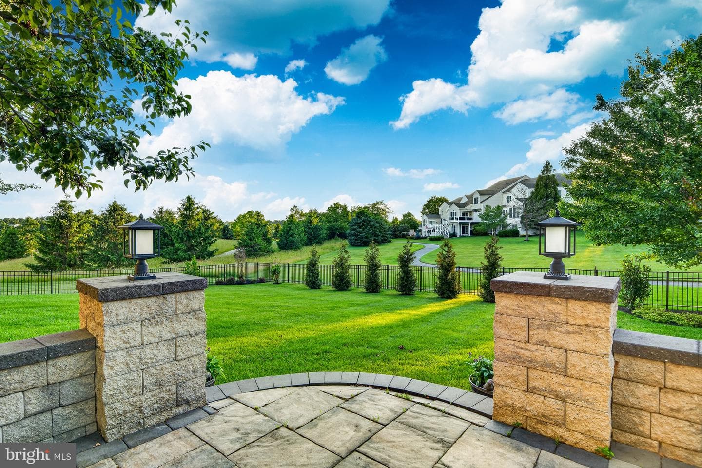 122 Bolero Drive photo 83