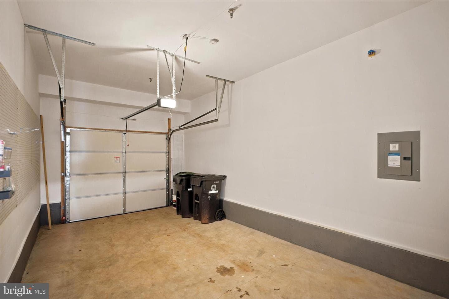 361 Foundry Street photo 19