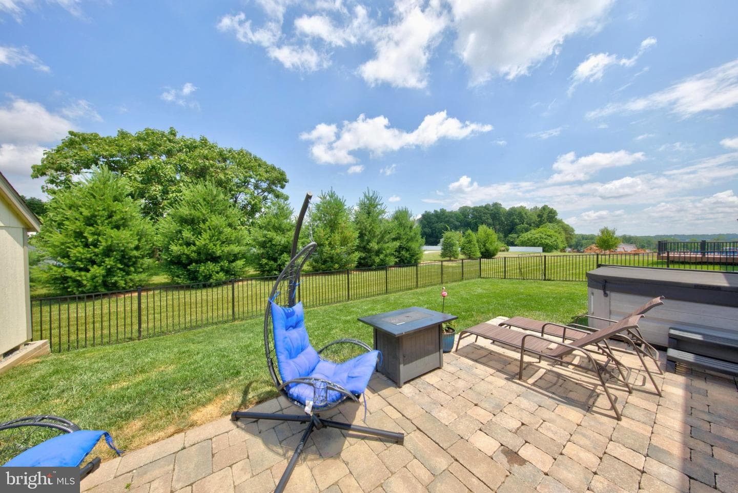 320 Greenwood Drive photo 73