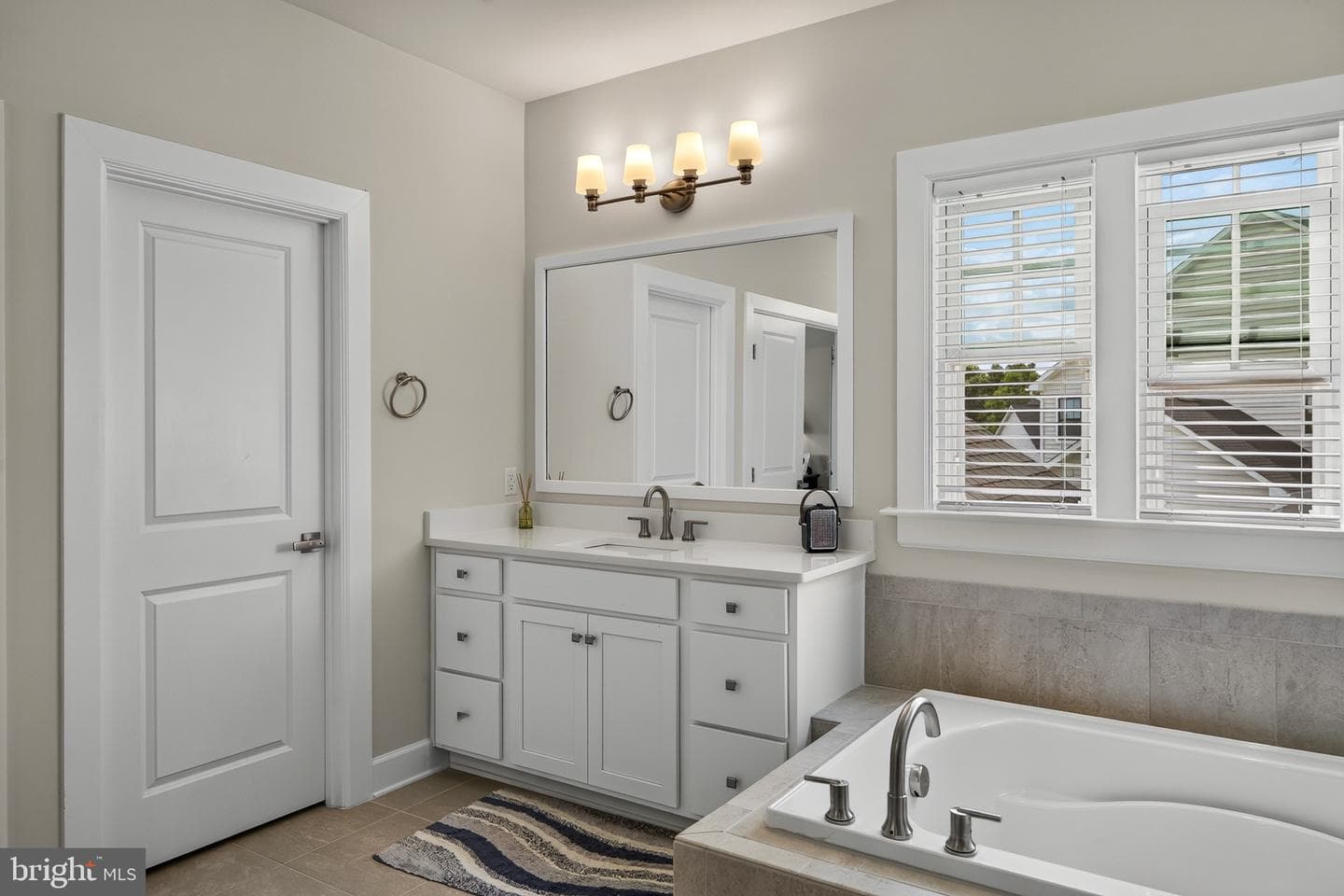 207 Alexis Court photo 64