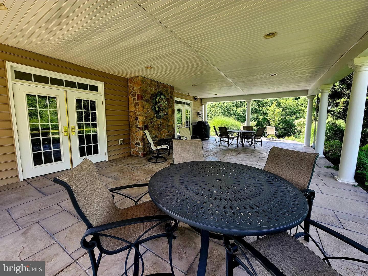 128 Lantana Drive photo 35