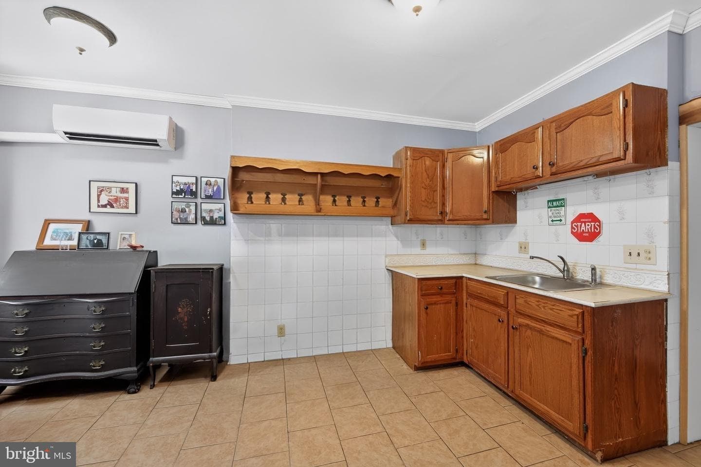 238 Brown Street photo 33
