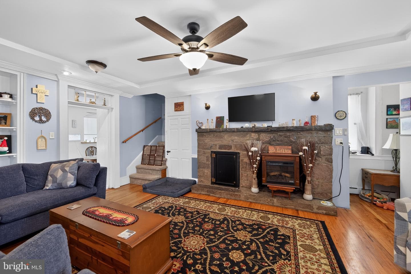 238 Brown Street photo 8