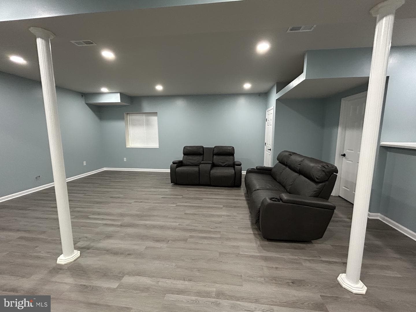 512 Lewis Street photo 38