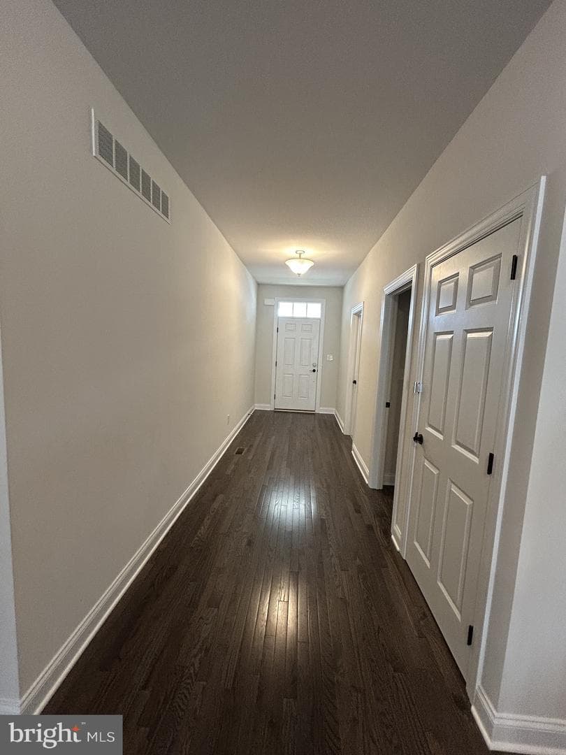512 Lewis Street photo 48