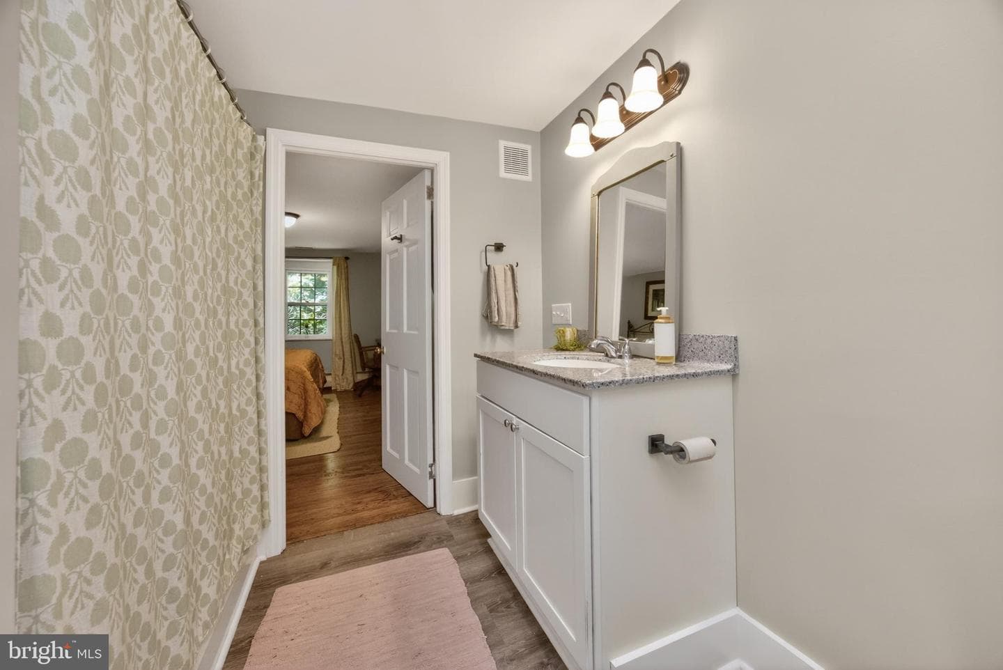 135 Penn Green Road photo 36