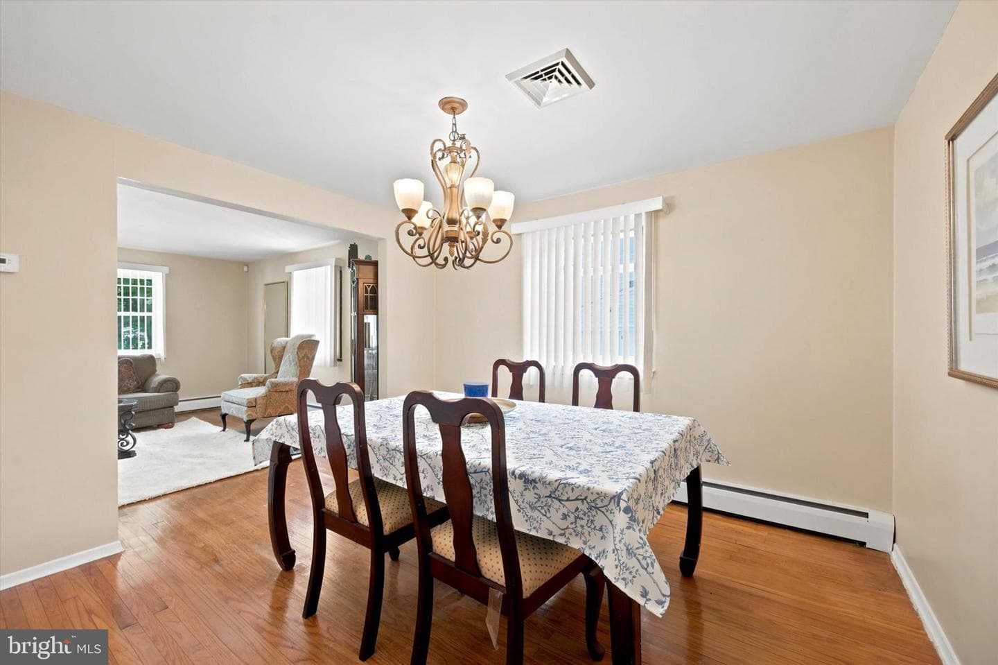 1264 Estate Dr photo 8