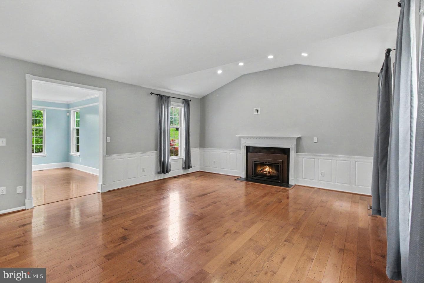 324 Martingale Circle photo 17