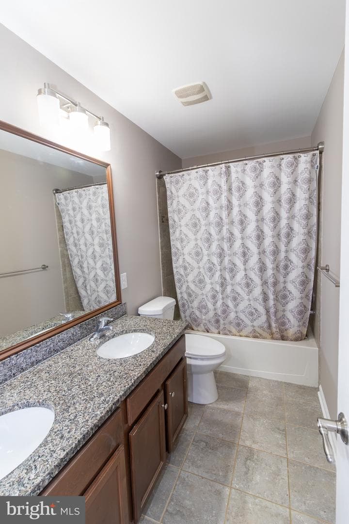 823 S Haines Circle photo 25