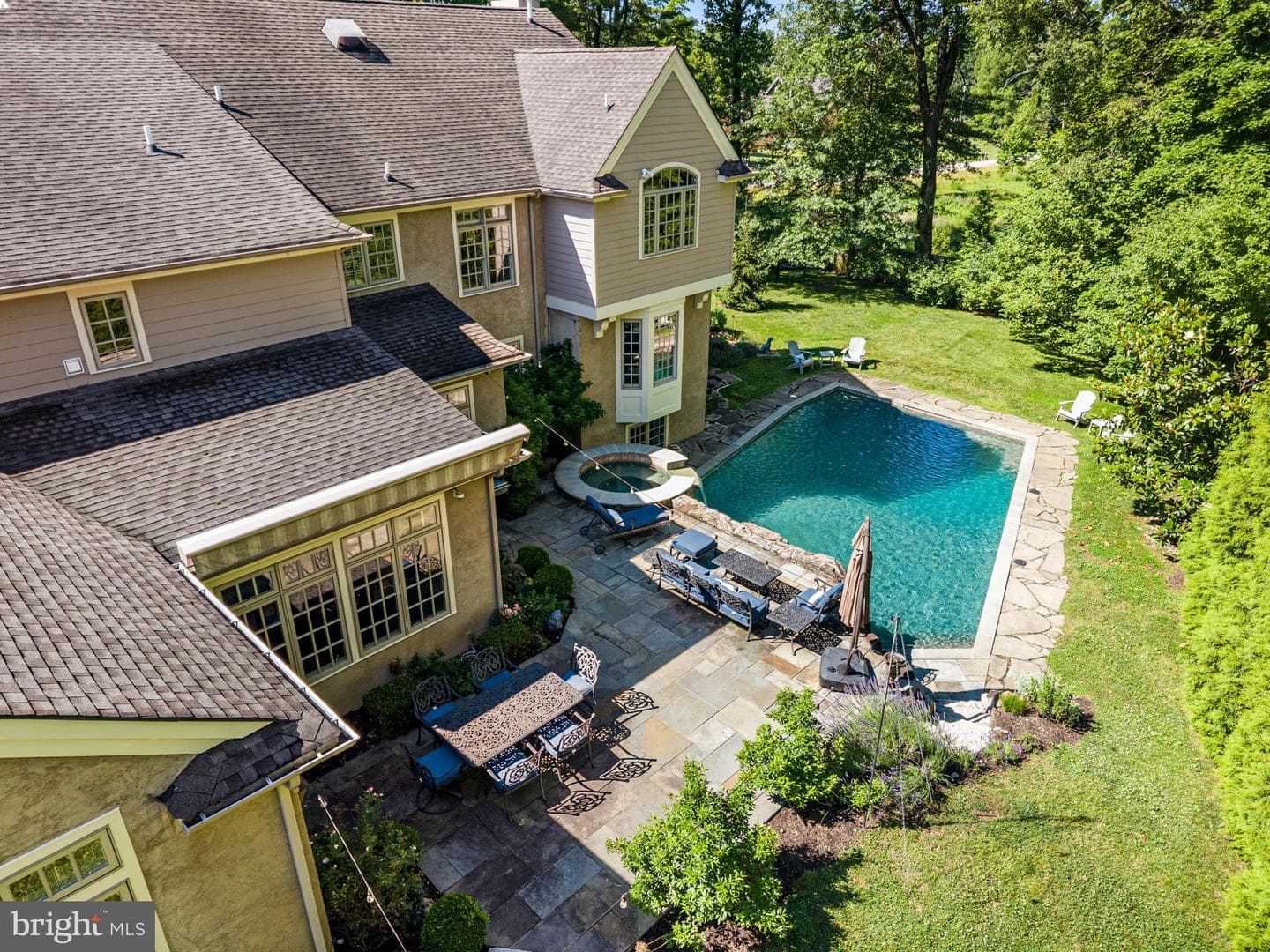 205 Exeter Road photo 63