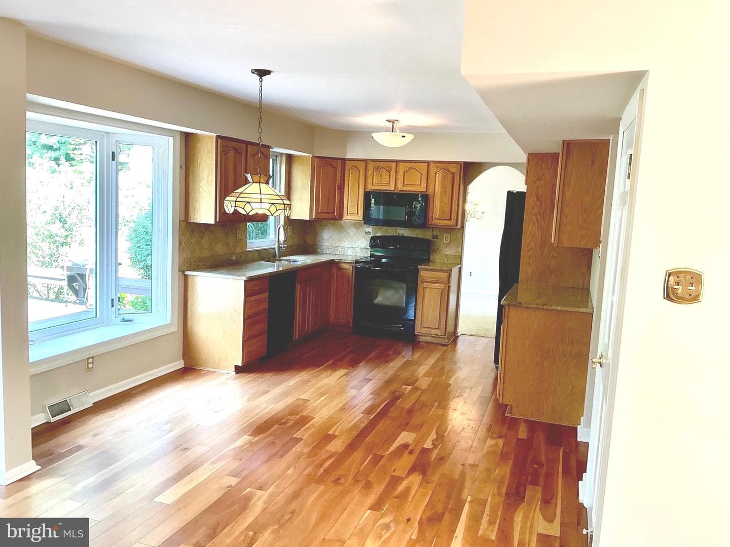 808 Joeck Drive photo 11