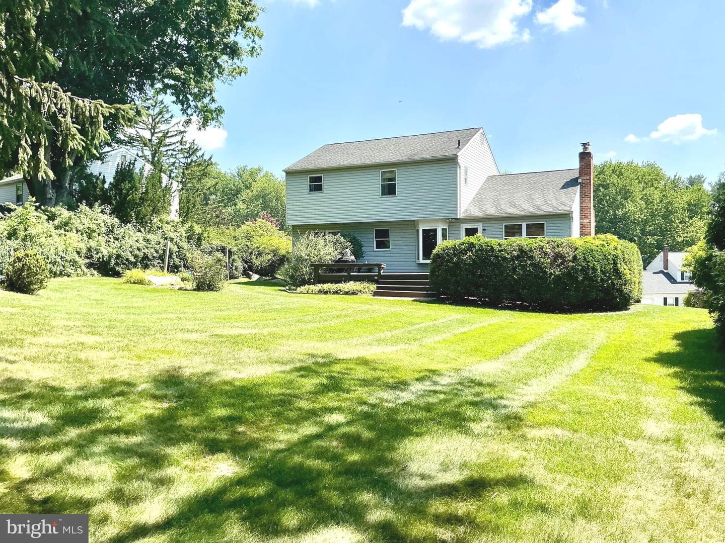 808 Joeck Drive photo 3