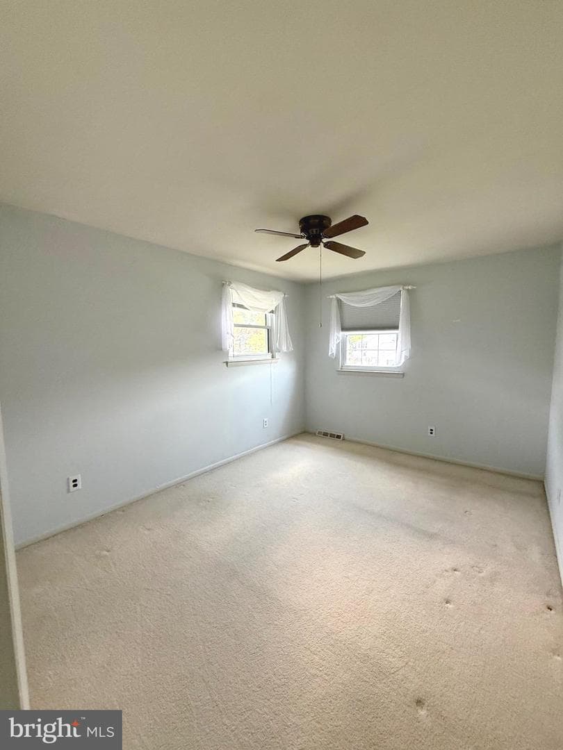 808 Joeck Drive photo 32