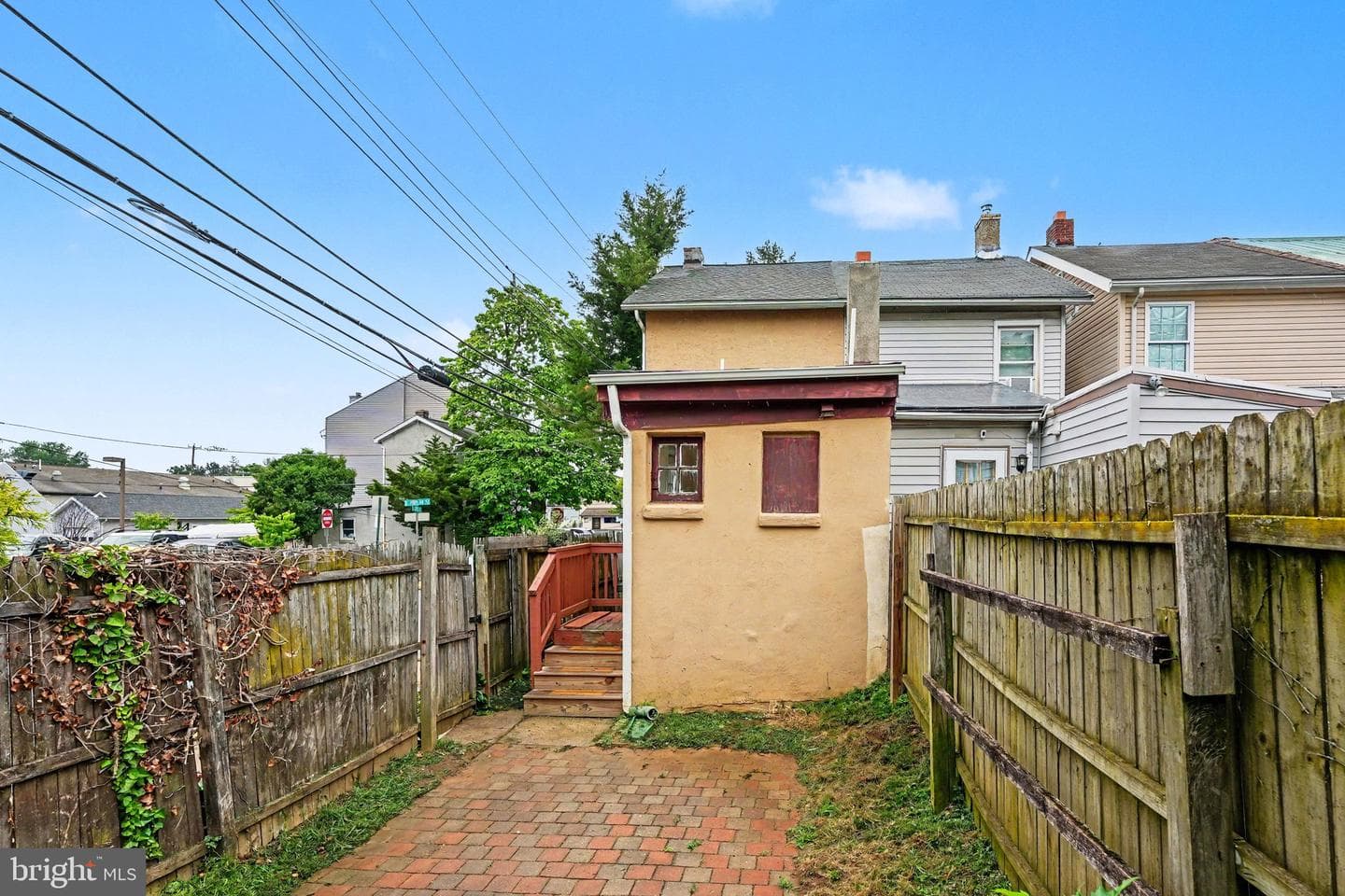 100 Poplar Street photo 25
