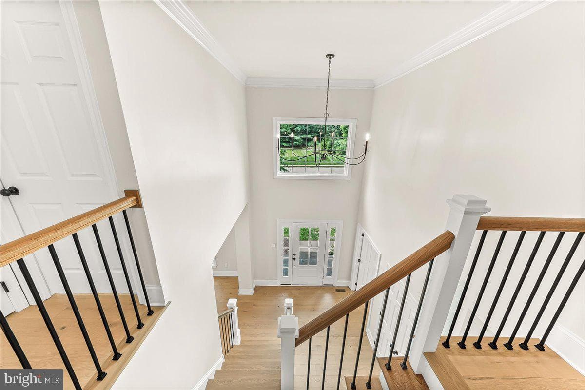 804 Waverly Road photo 15