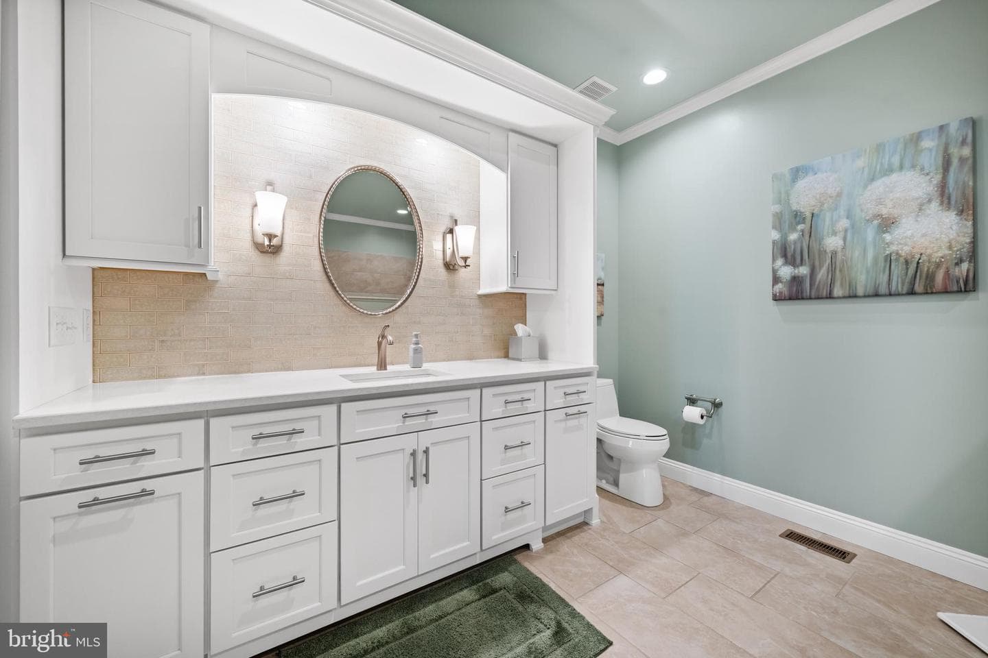 1674 Yardley Drive photo 33