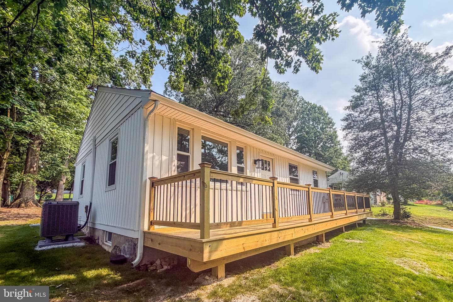 1212 Blackhorse Hill Road photo 5