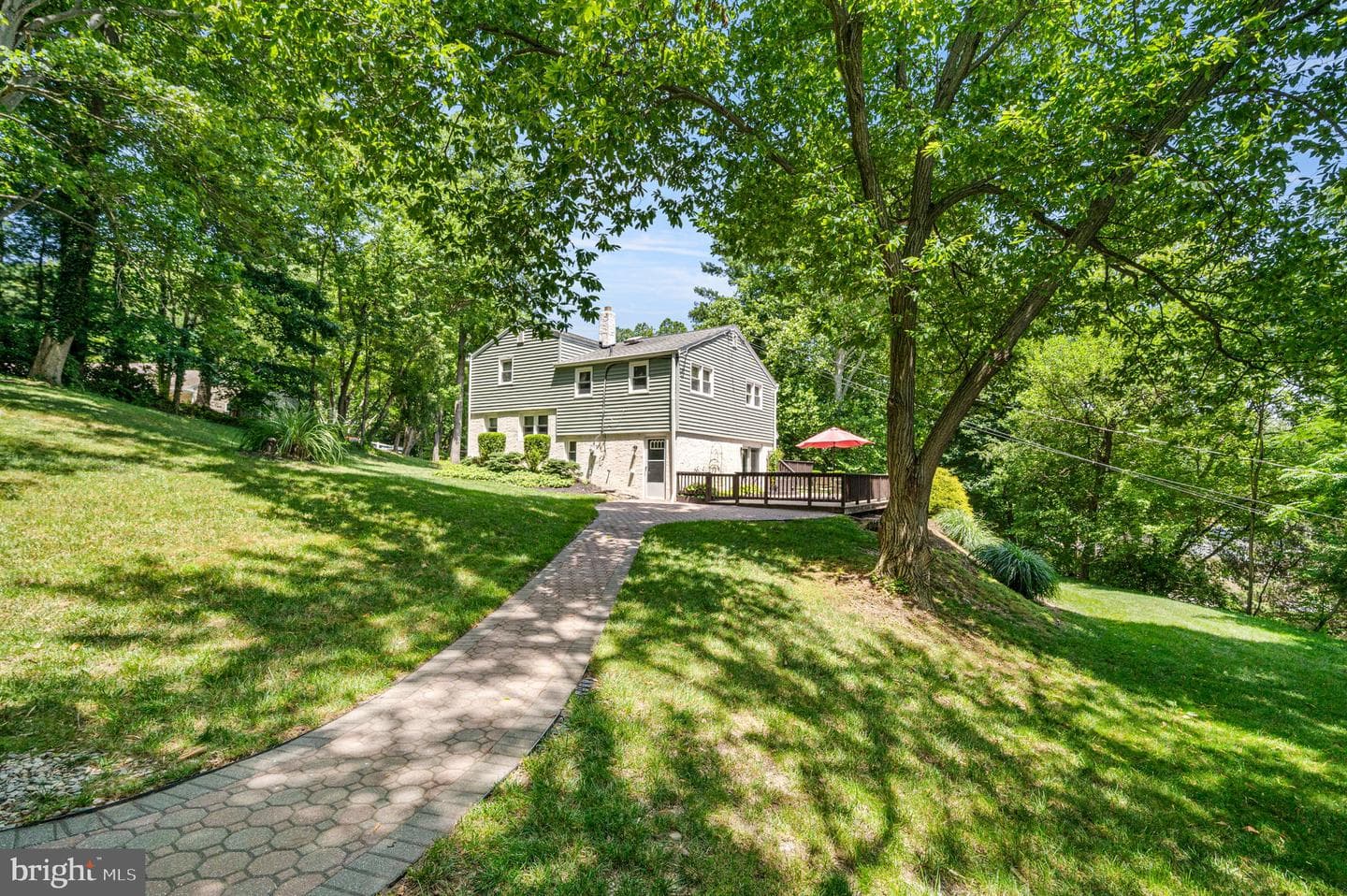 525 Oriole Drive photo 31