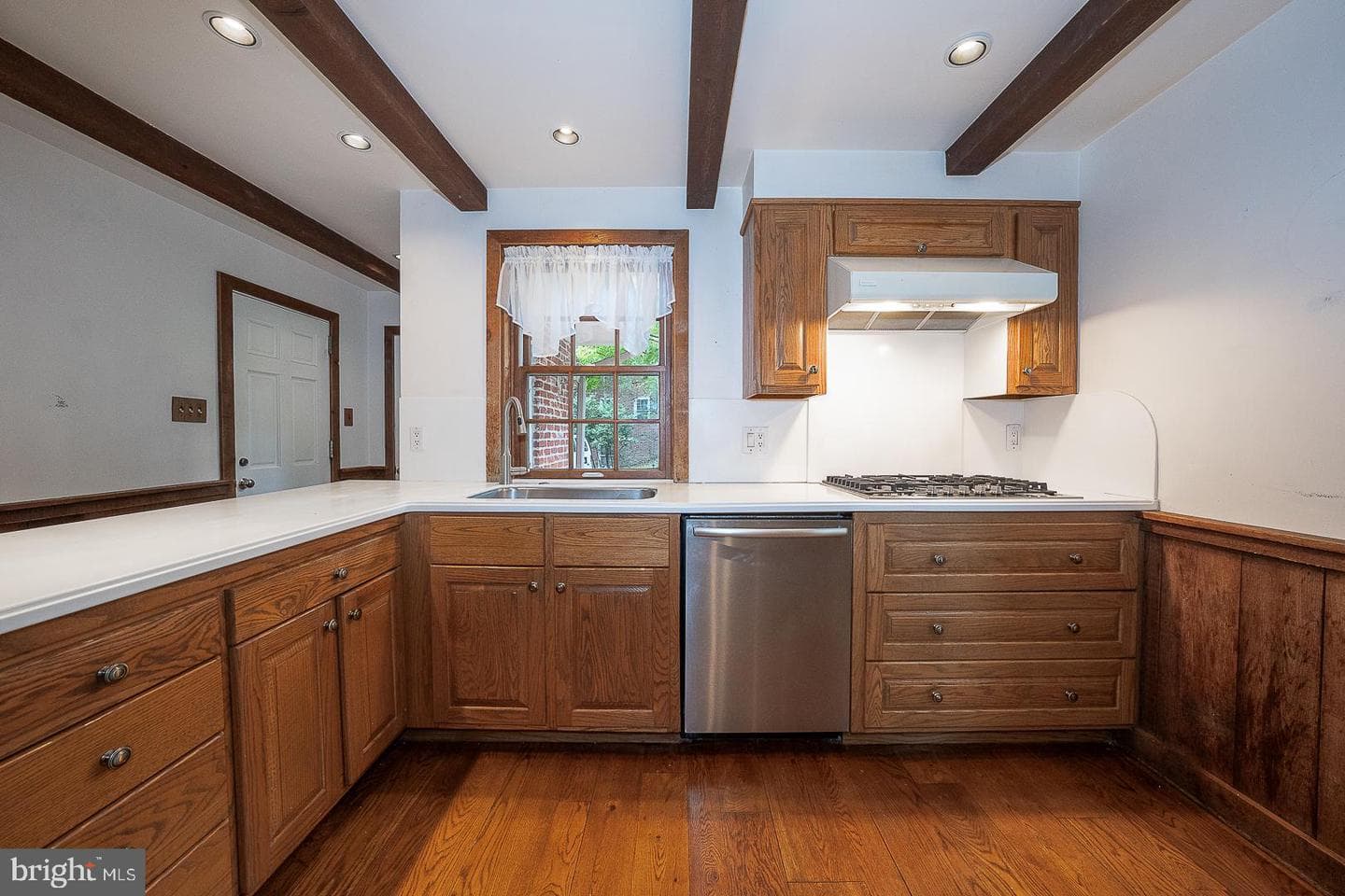 577 Tory Hill Road photo 10