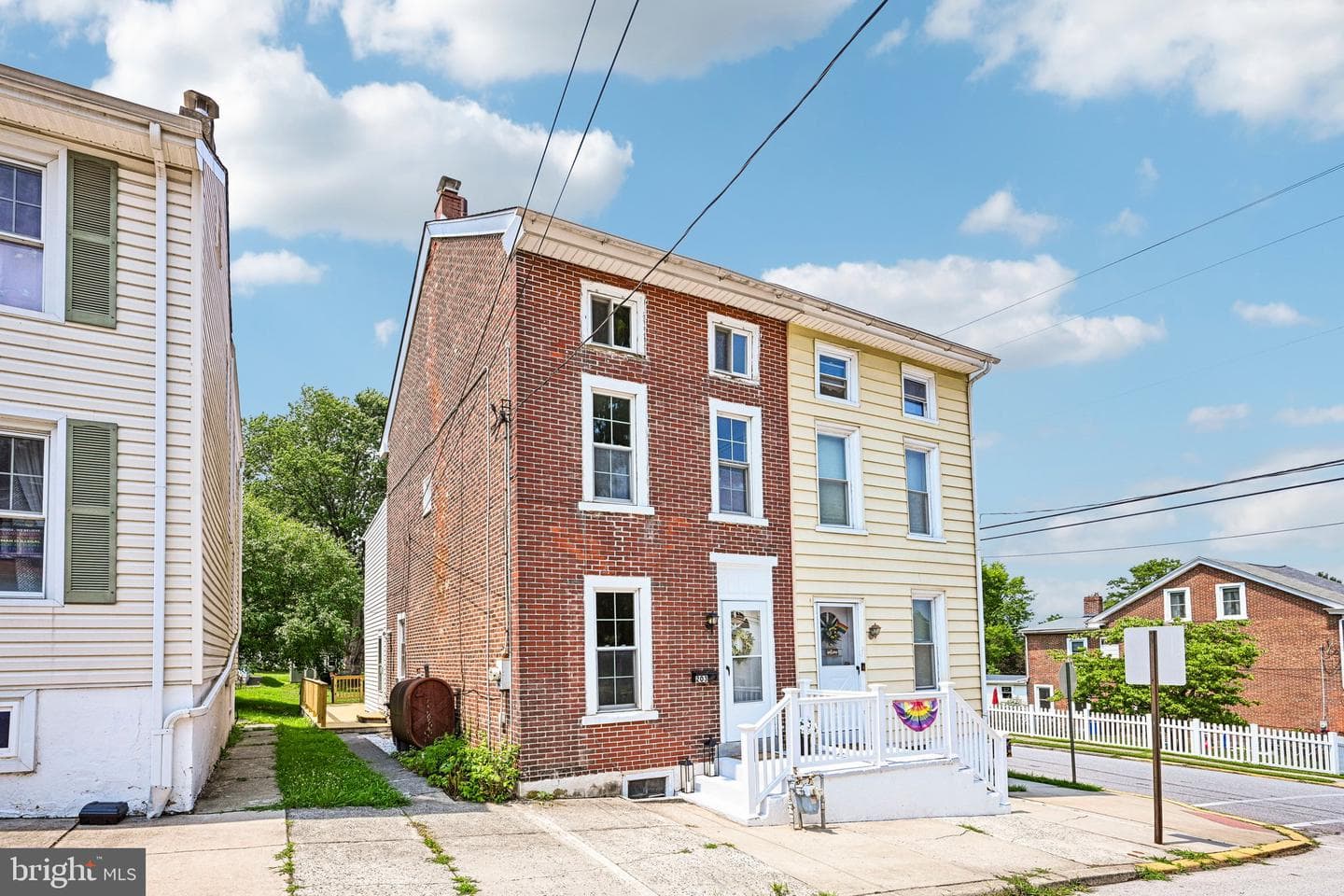 203 Walnut Street photo 33