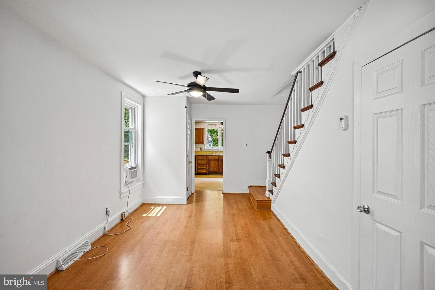 203 Walnut Street photo 6