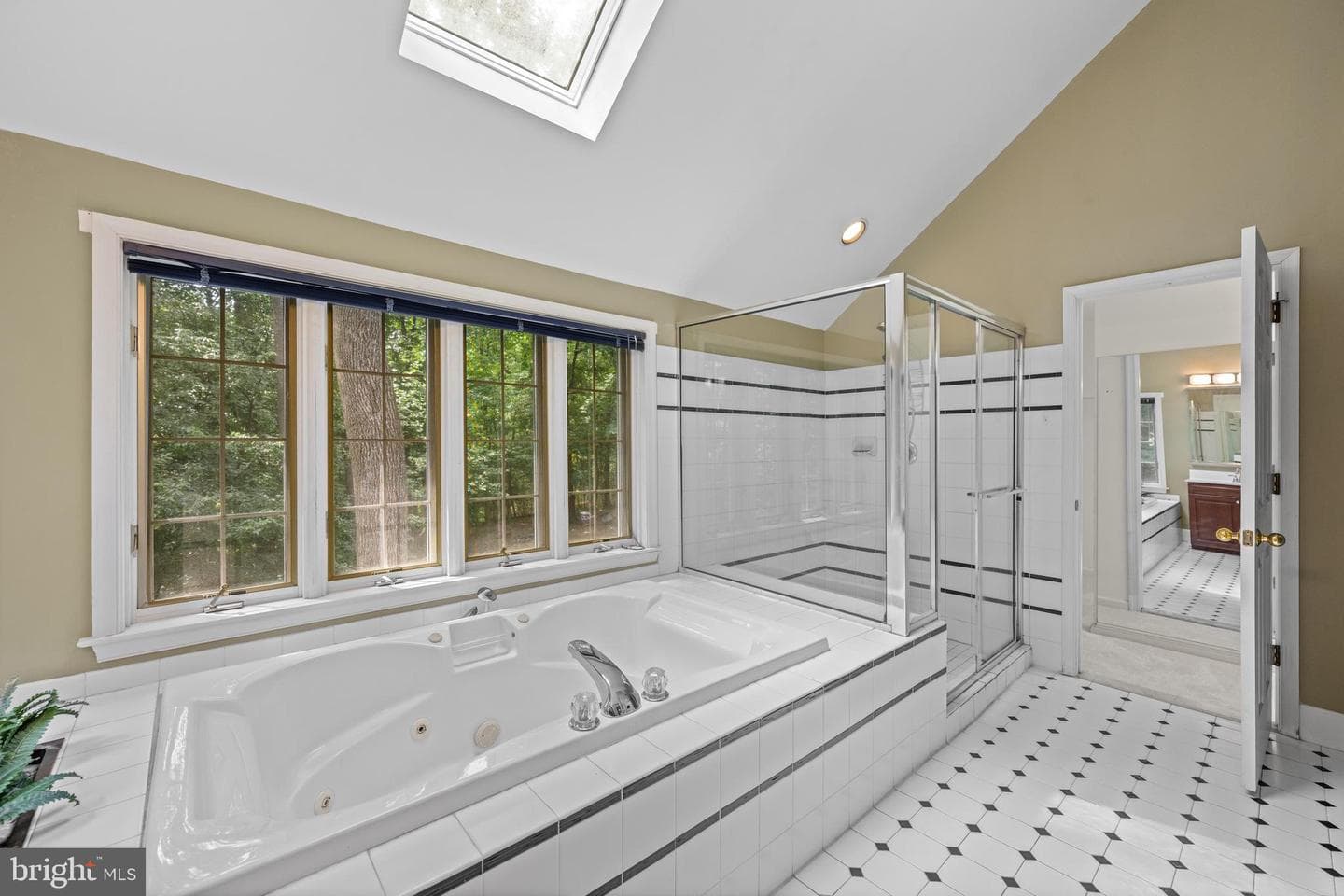 14 Mourar Drive photo 34