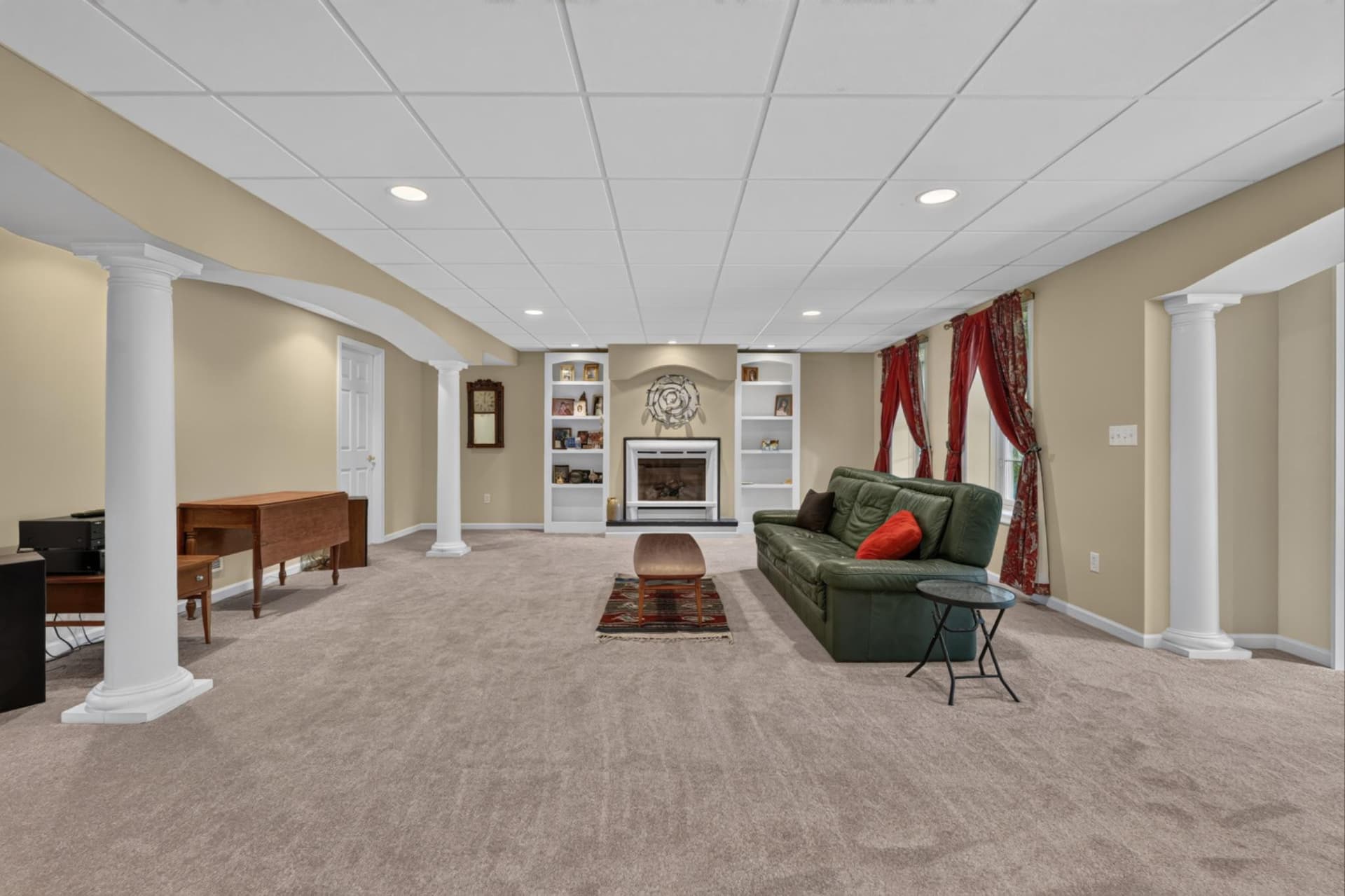 315 Carlisle Drive photo 27