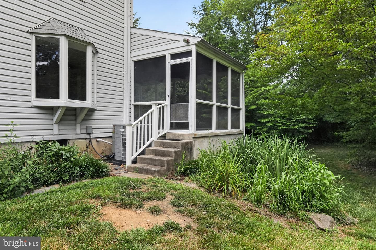 1408 Ponds Edge Road photo 24