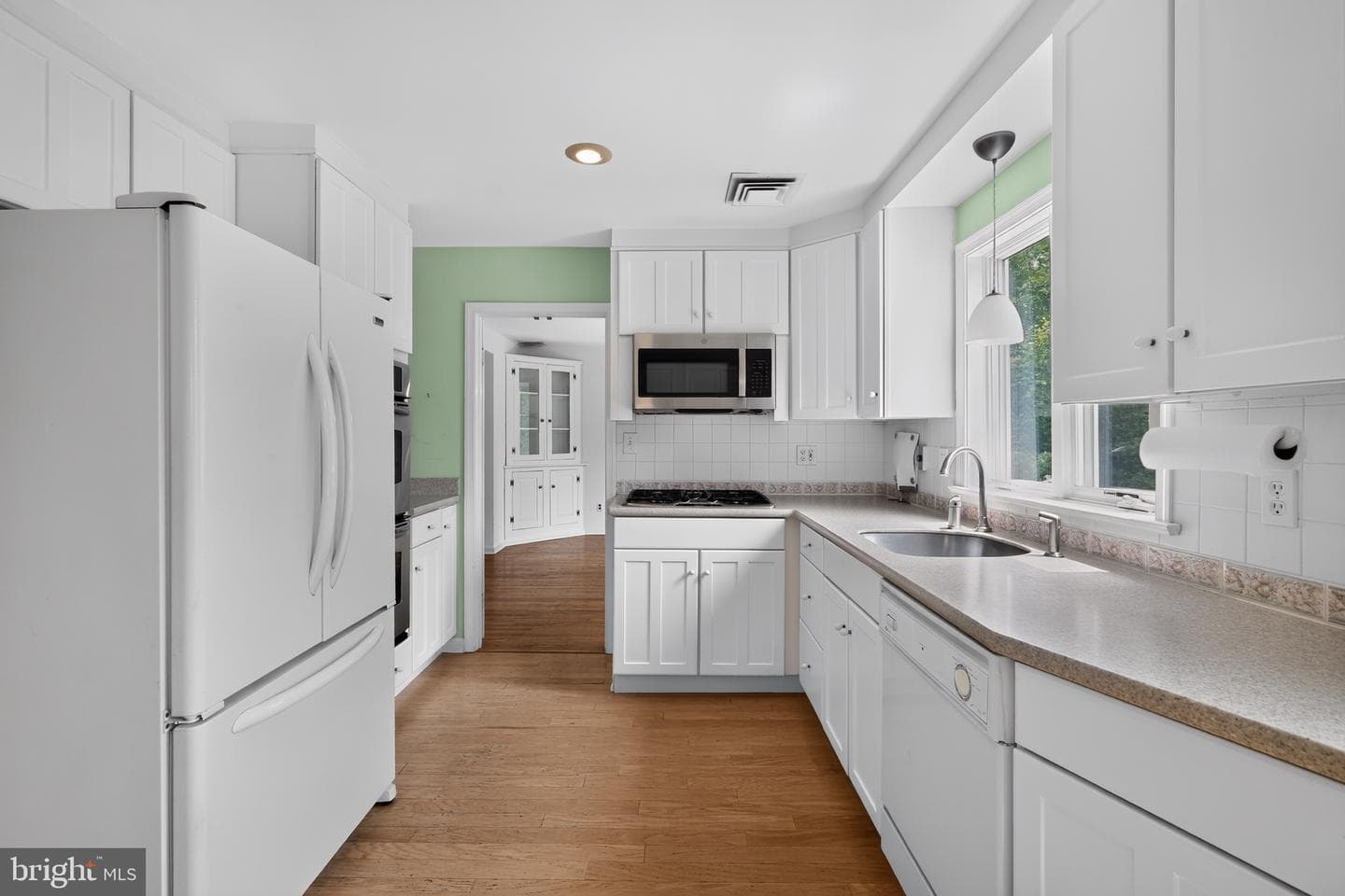 1408 Ponds Edge Road photo 25